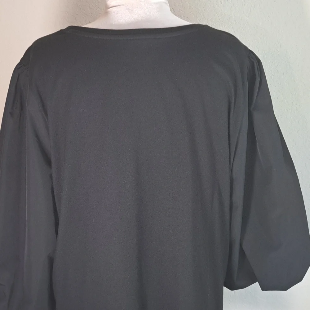 Chico’s Women’s Top Black Knit Silky 3/4 Puffed Sleeve Elastic Crew Neck Size XL